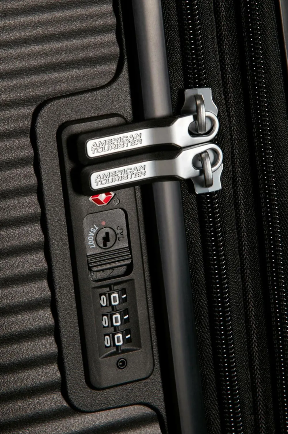 American Tourister Kufferter>Soundbox Spinner 77 Sort