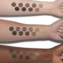 Anastasia Øjenbryn><noscript><img width=