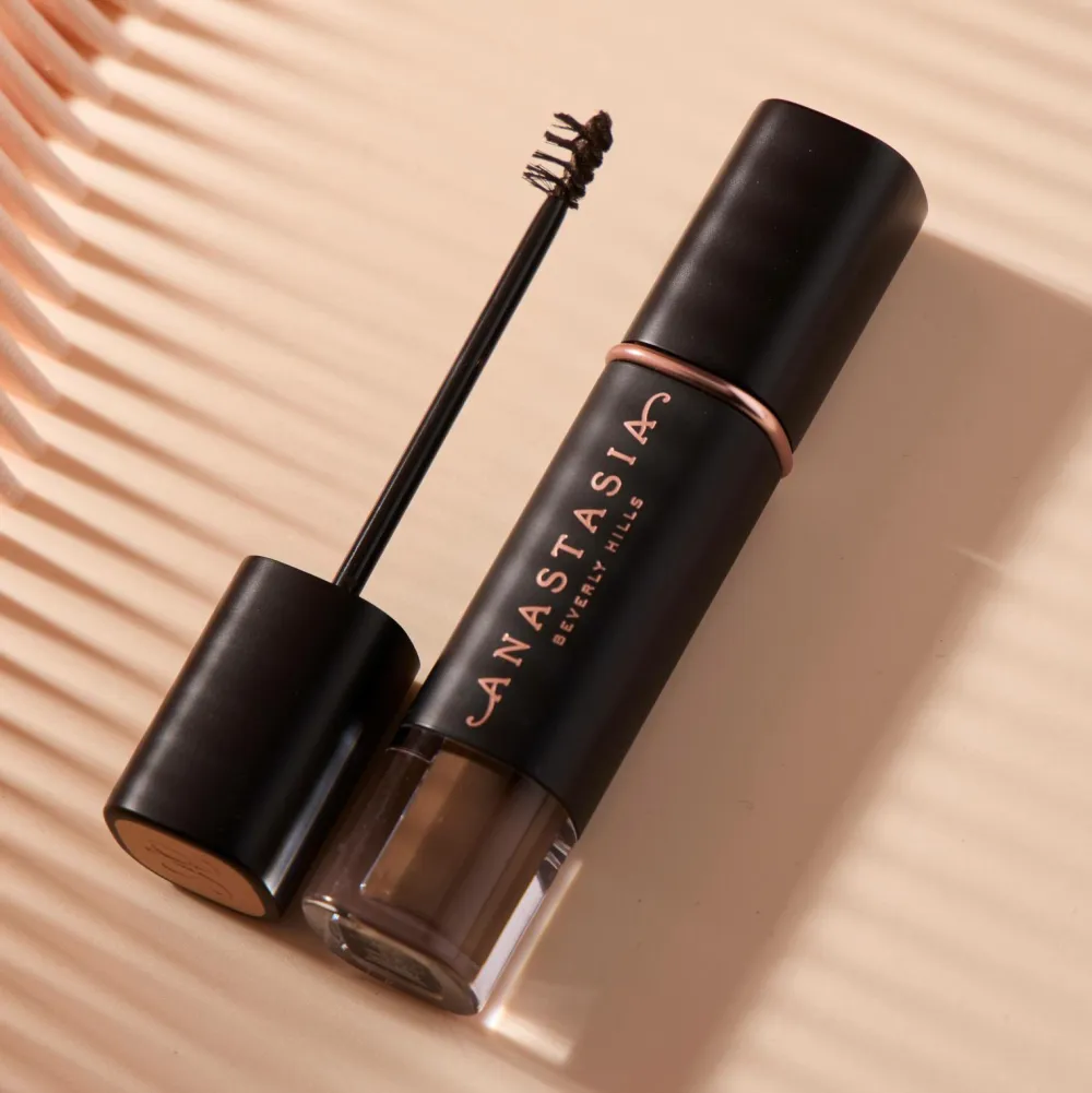 Anastasia Øjenbryn>Volumizing Tinted Brow Gel Chocolate