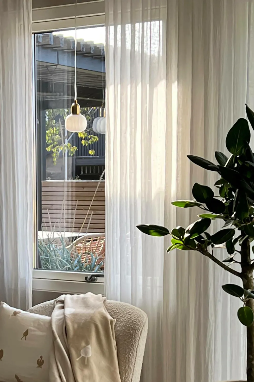 Aneta Lighting Pendel ELIN Mat messing/hvid Sale