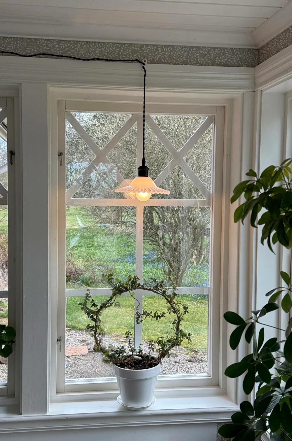 Aneta Lighting Vinduespendel Silvia sort/hvid New