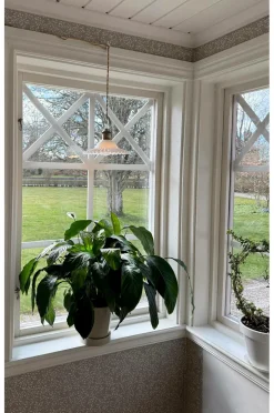 Aneta Lighting Vinduespendel Silvia antik messing/hvid Hot