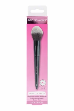 Brushworks Makeupbørster>No. 10 Bronzer Brush No Color