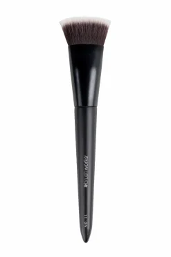 Brushworks No. 11 Flat Top Contour Brush No Color New