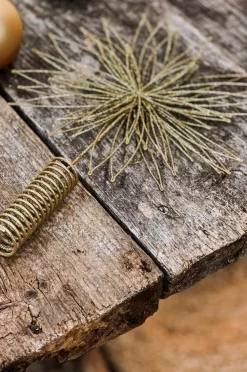 by Benson Julepynt><noscript><img width=