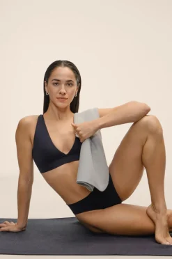 Casall Bikini-bh V-neck Crossback Bikini Top Black Discount