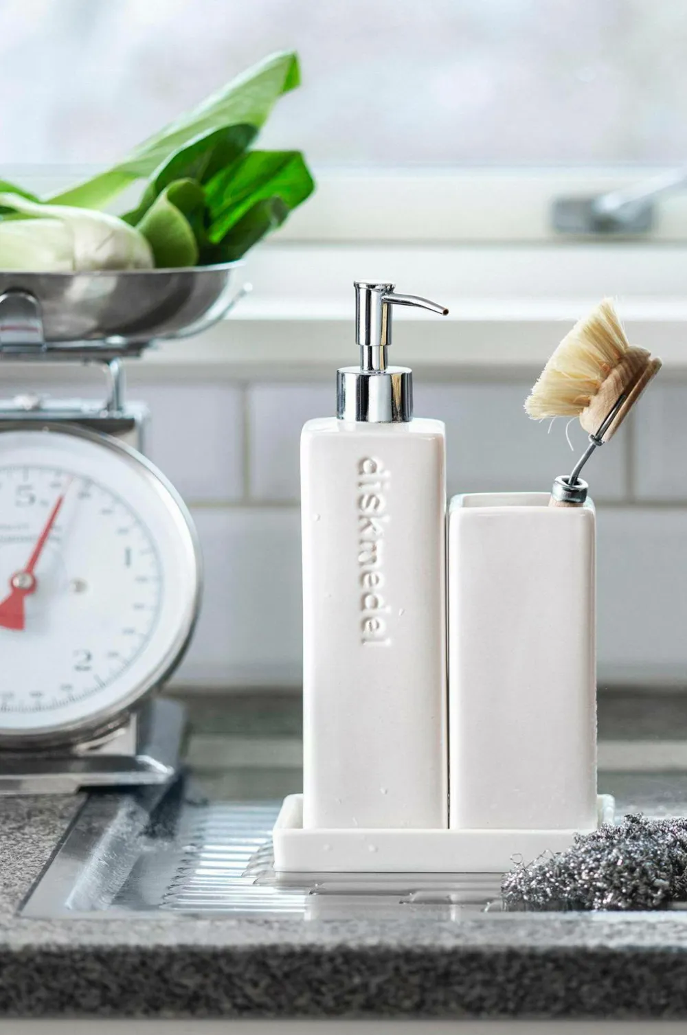 Cult Design Dispenser til opvaskesæbe Kub White Best