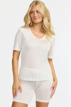 Damella Loungewear & Homewear>Top Short Sleeve i silke Ivory
