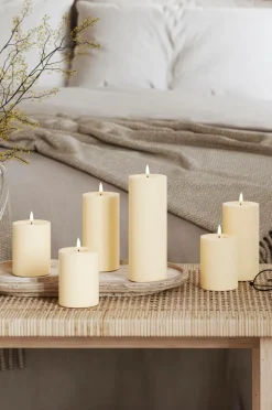 DeluxeHomeart LED-søjlelys 7,5x20 cm Cream Hot