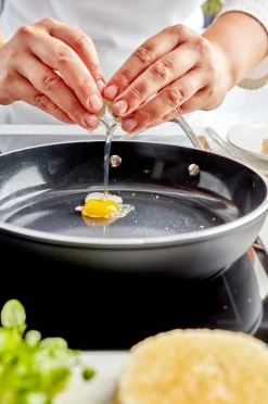 Demeyere Pander & Gryder><noscript><img width=