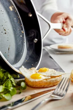 Demeyere Pander & Gryder><noscript><img width=