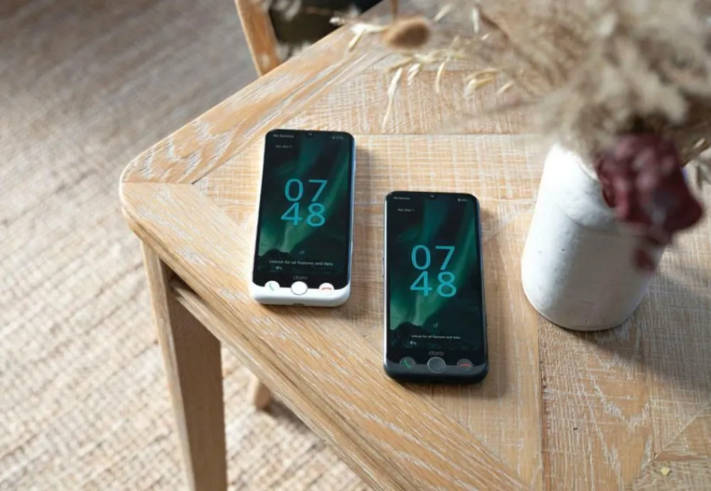 Doro Mobiltelefoner, Tablets & Tilbehør>Uro Smartphone 4G Aurora A31 No color