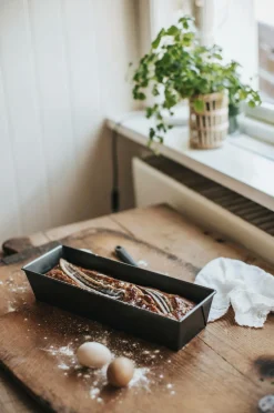 Dorre Bagetilbehør & Bageredskaber>Muffinsbakke 24-kop Karabo Kulstofstål