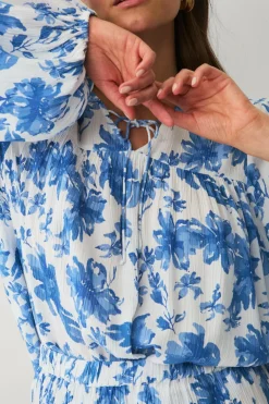 Ellos Collection Bluse i krøllet viskose Blåmønstret Best