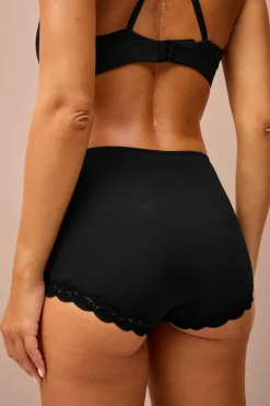 Ellos Trusser><noscript><img width=