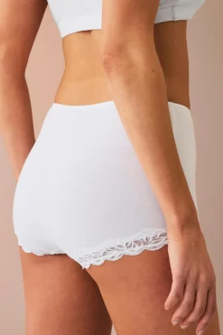 Ellos Trusser><noscript><img width=