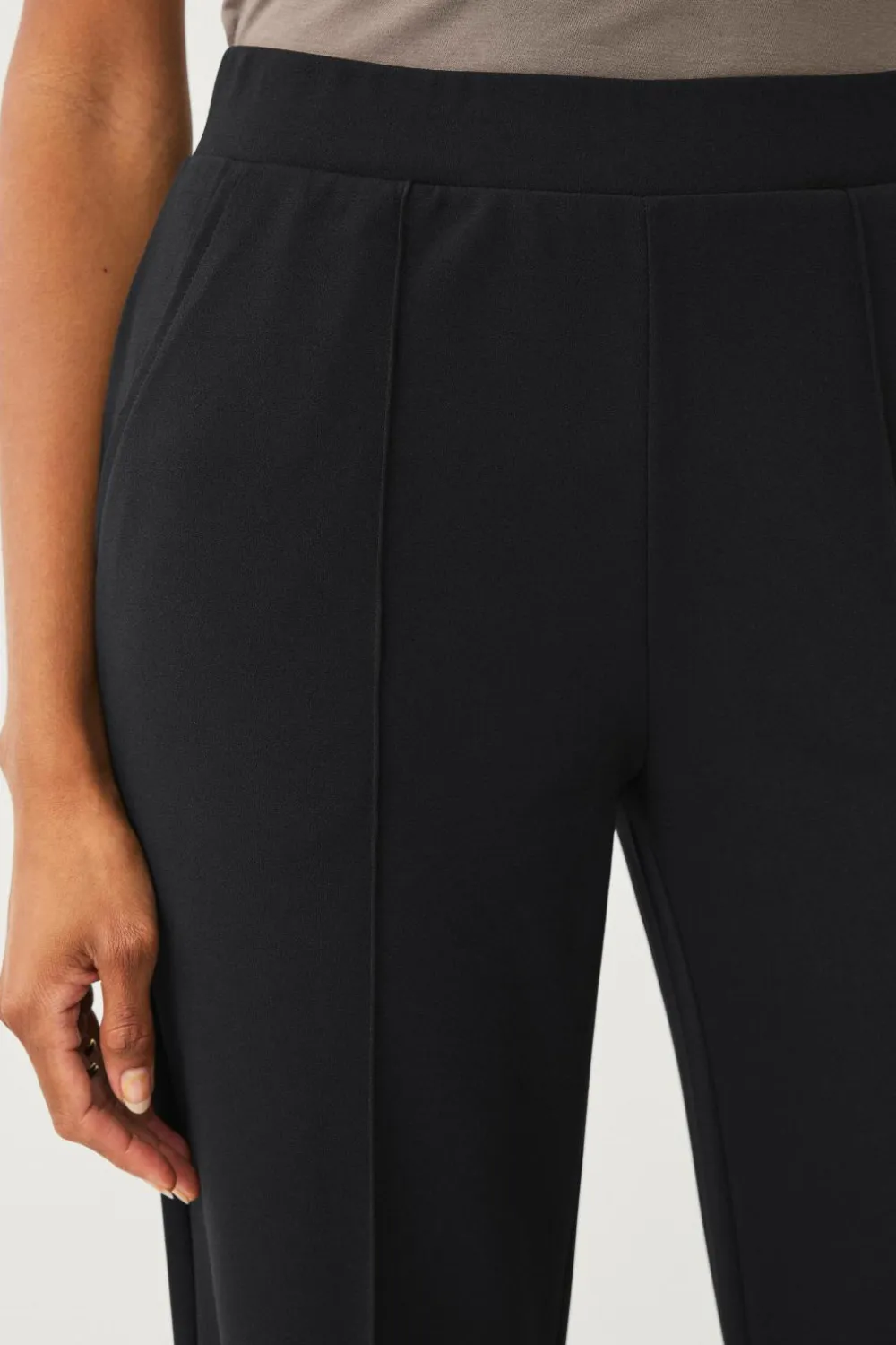 Ellos Bukser>Collection Bukser i jersey dyb sort