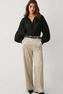 Ellos Skjorter & Bluser>Collection Gennemsigtig bluse med v-hals sort