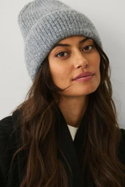 Ellos Collection Glitrende strikhue Grå/Sølv Online