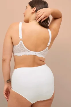 Ellos Trusser><noscript><img width=