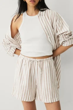 Ellos Shorts><noscript><img width=