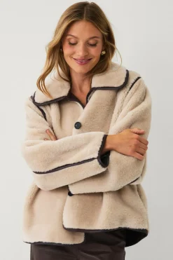 Ellos Collection Jakke i imiteret pels beige Clearance