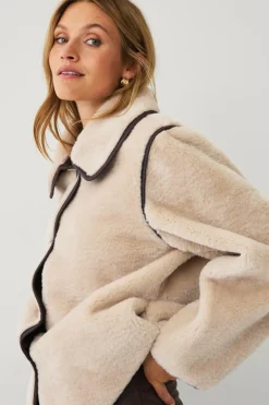 Ellos Collection Jakke i imiteret pels beige Clearance