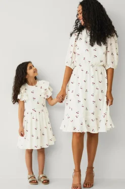 Ellos Kjoler>Collection Kjole med flæseærmer Creme/rødmønstret