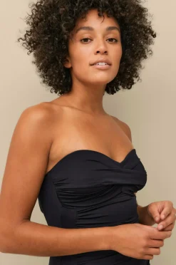 Ellos Collection Majken Badedragt med formende effekt Black mdf/metal New