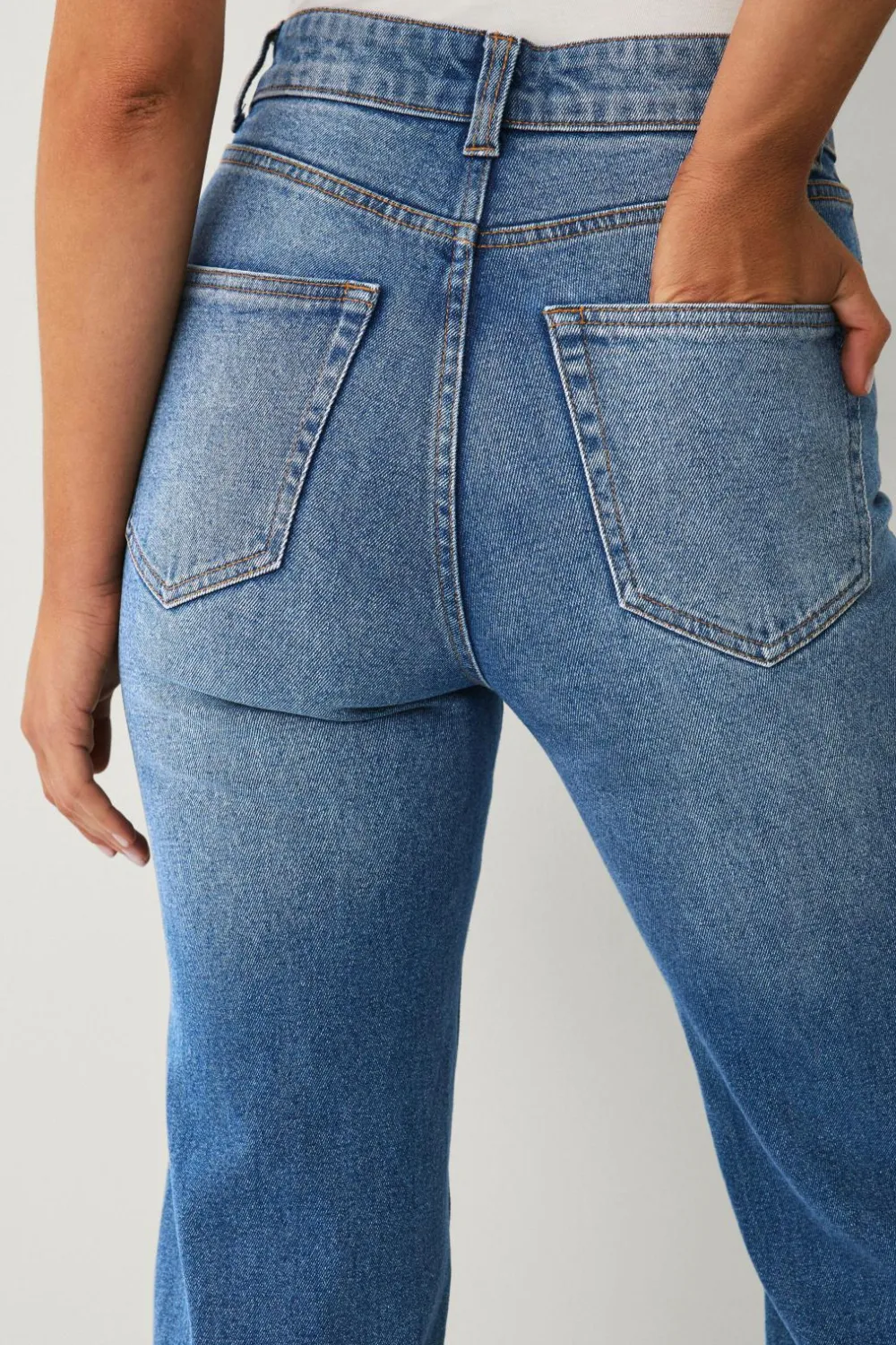 Ellos Jeans>Collection Med svaj jeans Med svaj med høj talje 7429