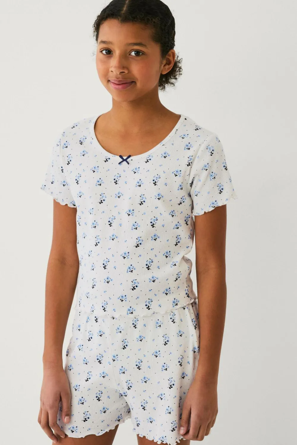 Ellos Nattøj & Homewear>Collection Pyjamassæt Hvidblomstret