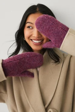 Ellos Handsker & Vanter>Collection Ribstrikkede vanter Rød/Blå