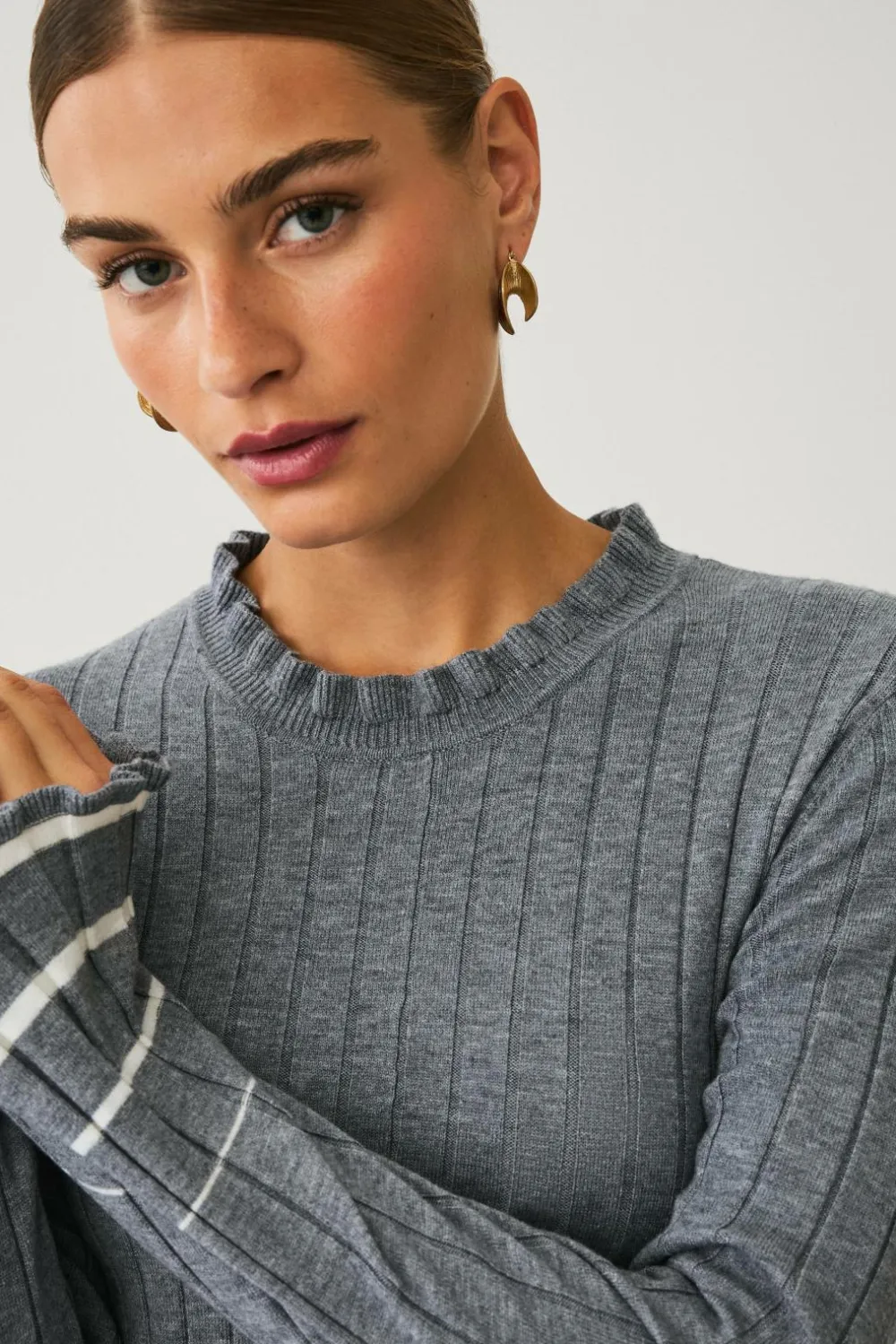 Ellos Collection Ribbet maxi kjole Grå Hot