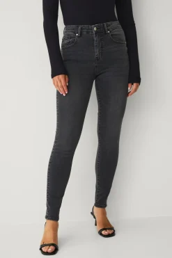 Ellos Jeans>Collection Skinny stretchjeans med høj talje Denim vasket sort