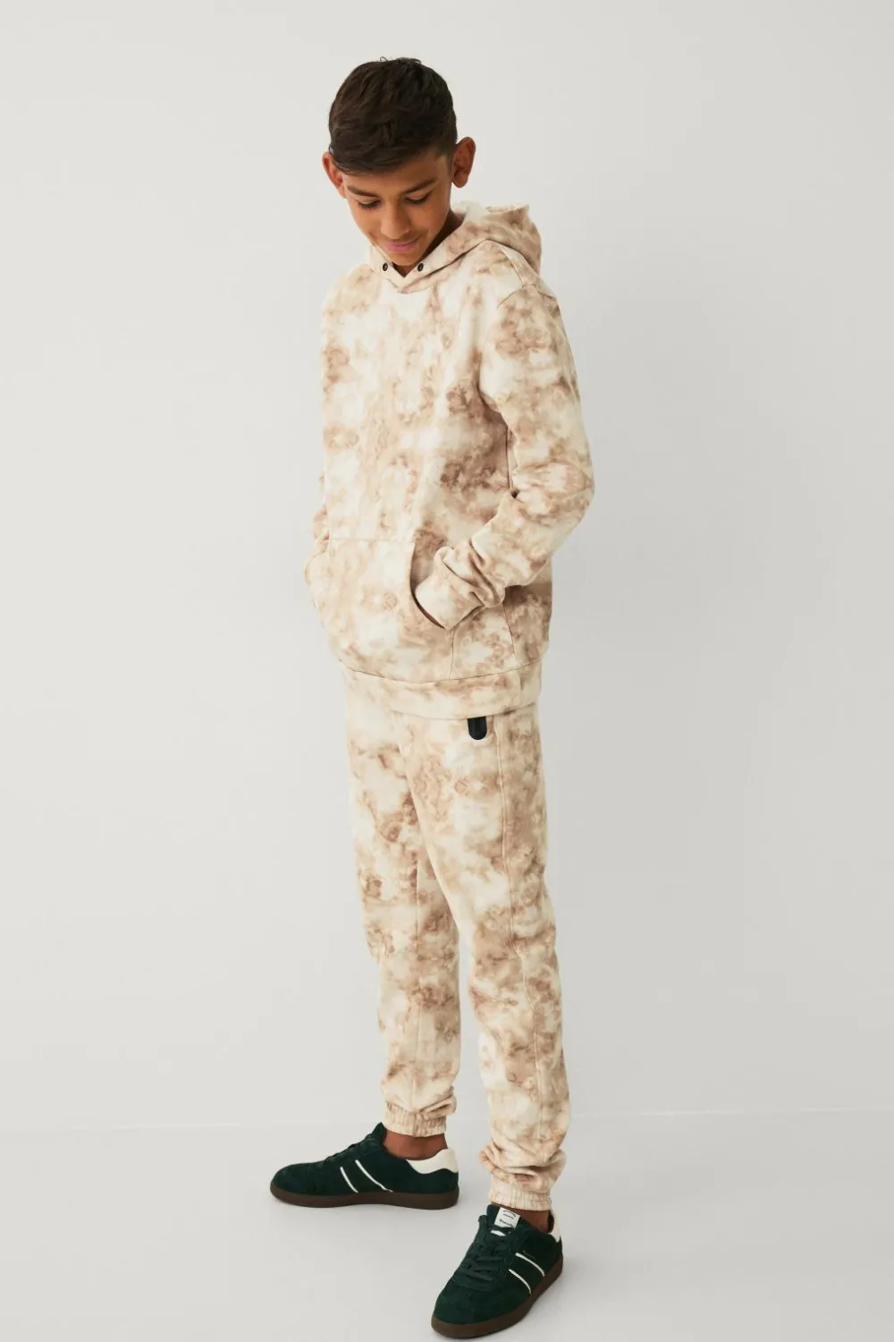 Ellos Collection Sweatshirt med hætte og print beige batikmønstret Hot