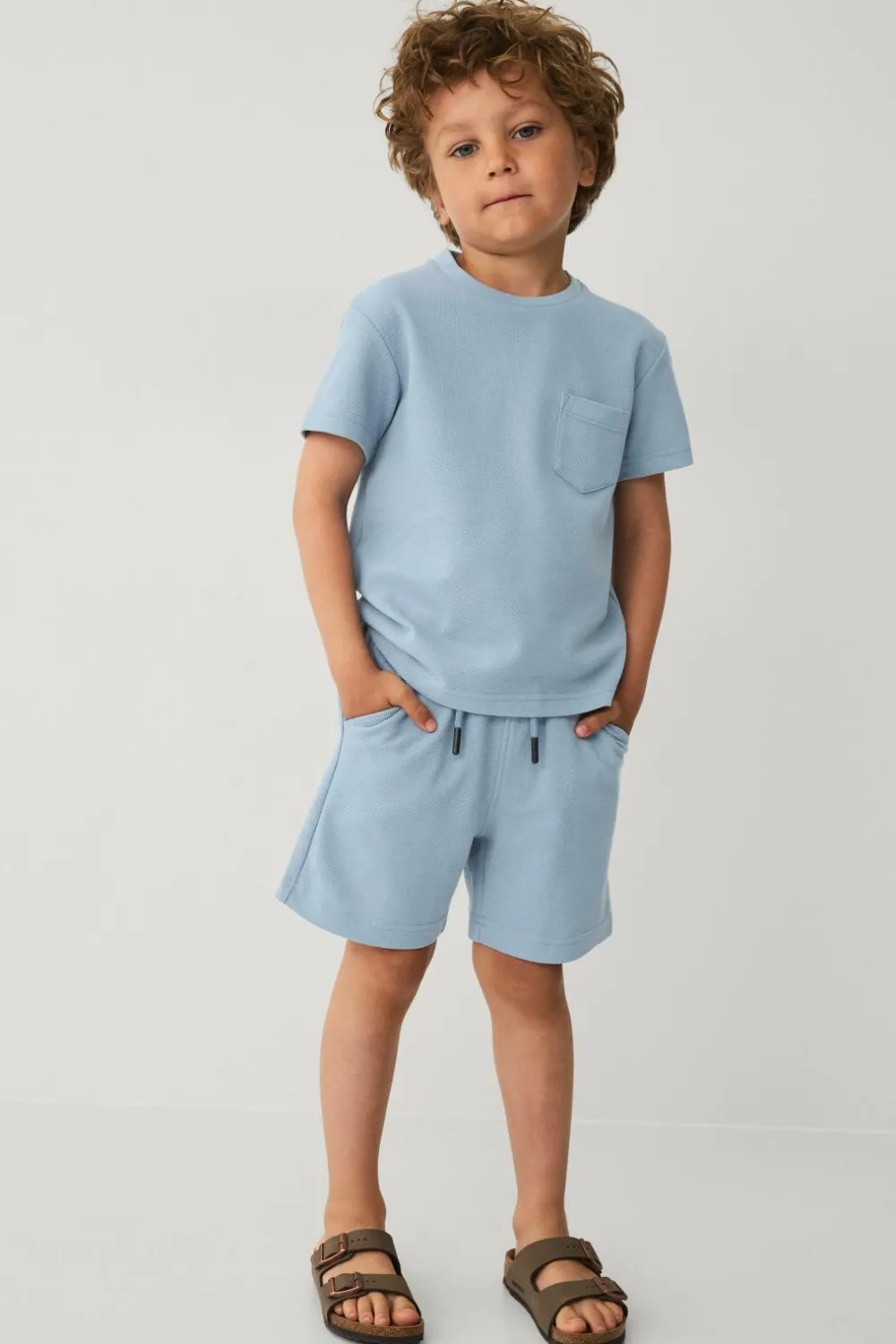 Ellos Sæt Til Børn>Collection T-shirt + shorts i pique-materiale Lys denimblå