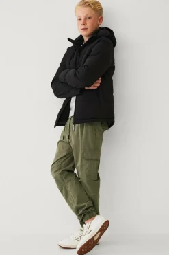 Ellos Collection Vandafvisende pufferjakke med aftagelig hætte sort Outlet