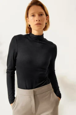 Ellos Toppe & Tank-Toppe>Collection Viskosestrik med rullekrave