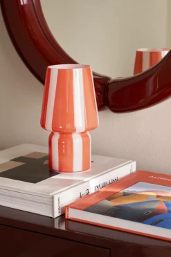 Ellos Bordlamper>Home Bordlampe Carlo Rød