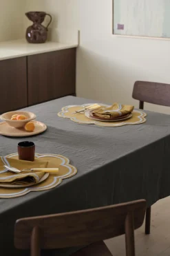 Ellos Borddækning & Servering|Bordtekstiler>Home Dug Elly i genanvendt halvlinned Åskgrå