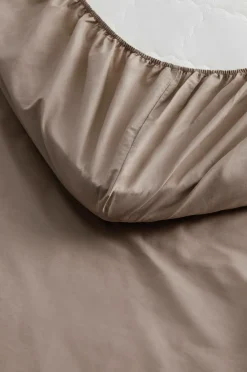 Ellos Home Faconsyet lagen Crystal i bomuldspercale Brun Sale