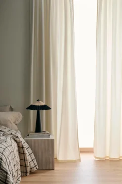 Ellos Velourgardiner|Gardinlængder Med Rynkebånd>Home Gardinlængde med multibånd Nora i velour, 2-pak Mat hvid hvid