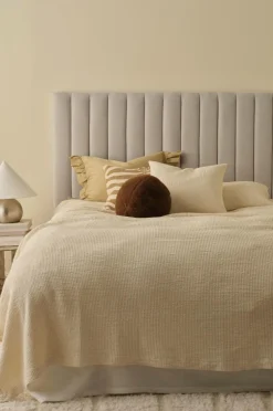 Ellos Senge & Madrasser>Home Hovedgærde Elina Beige