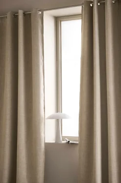 Ellos Gardiner Med Sejlring|Mørklægningsgardiner>Home Mørklægningsgardin Iben med sejlringe, 1 stk. BEIGE