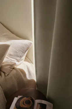 Ellos Gardiner Efter Mål>Home NICO skræddersyet mørklægningsgardin Mullvad