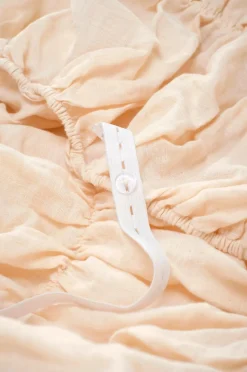 Ellos Home Polstring af seng Candice Elastic 40 cm i hør Cremet hvid Best