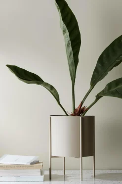 Ellos Potteskjulere>Home Potteskjuler Milton med vendbart stativ BEIGE