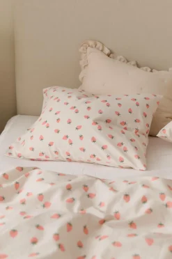 Ellos Pudebetræk>Home Pudebetræk Milly Fruit i vasket bomuld Cremet hvid