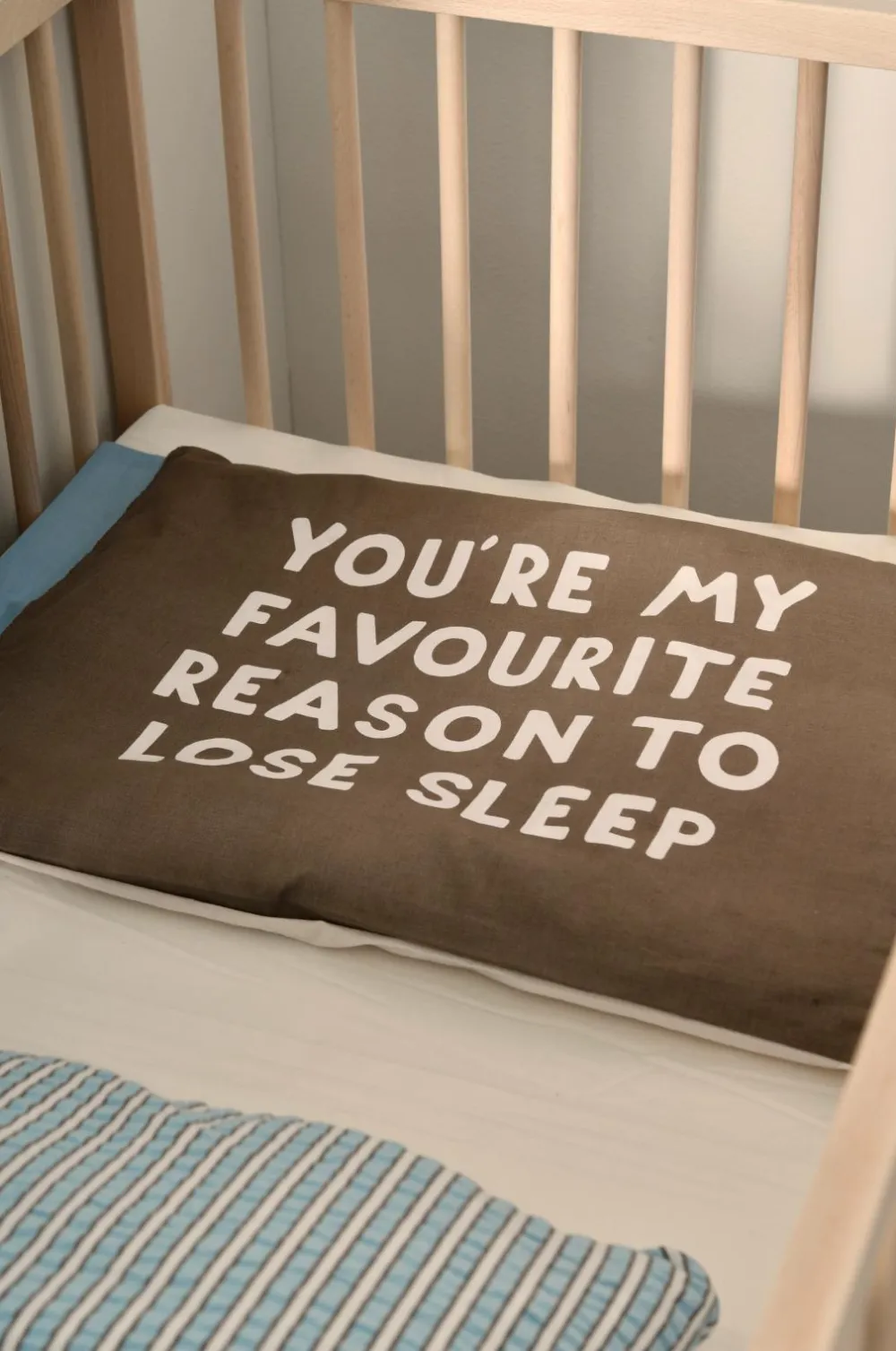 Ellos Dyne- & Pudebetræk Til Børn>Home Pudebetræk Lose Sleep til tremmeseng 38x55 cm Brun