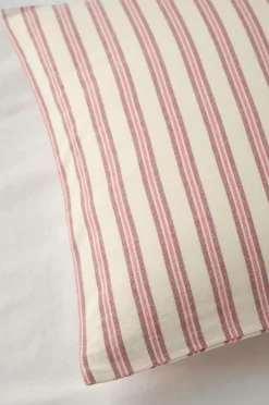 Ellos Home Pudebetræk Valerie Thin Stripe i bomuldsflannel Rød Best